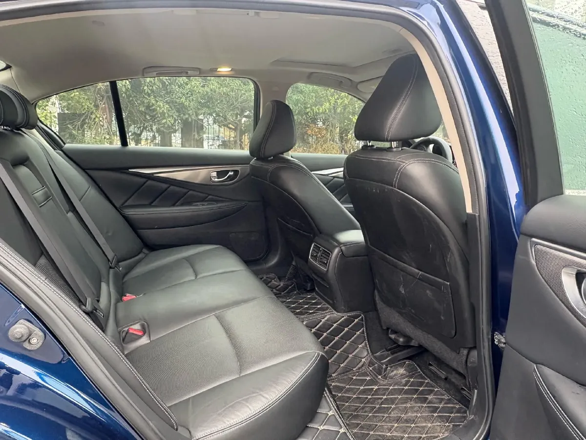 2021 Infiniti Q50L 2.0T 211HP L4 7AT,autocango,china used car exporter,china ev exporter,chinese used car exporter,chinese used ev exporter