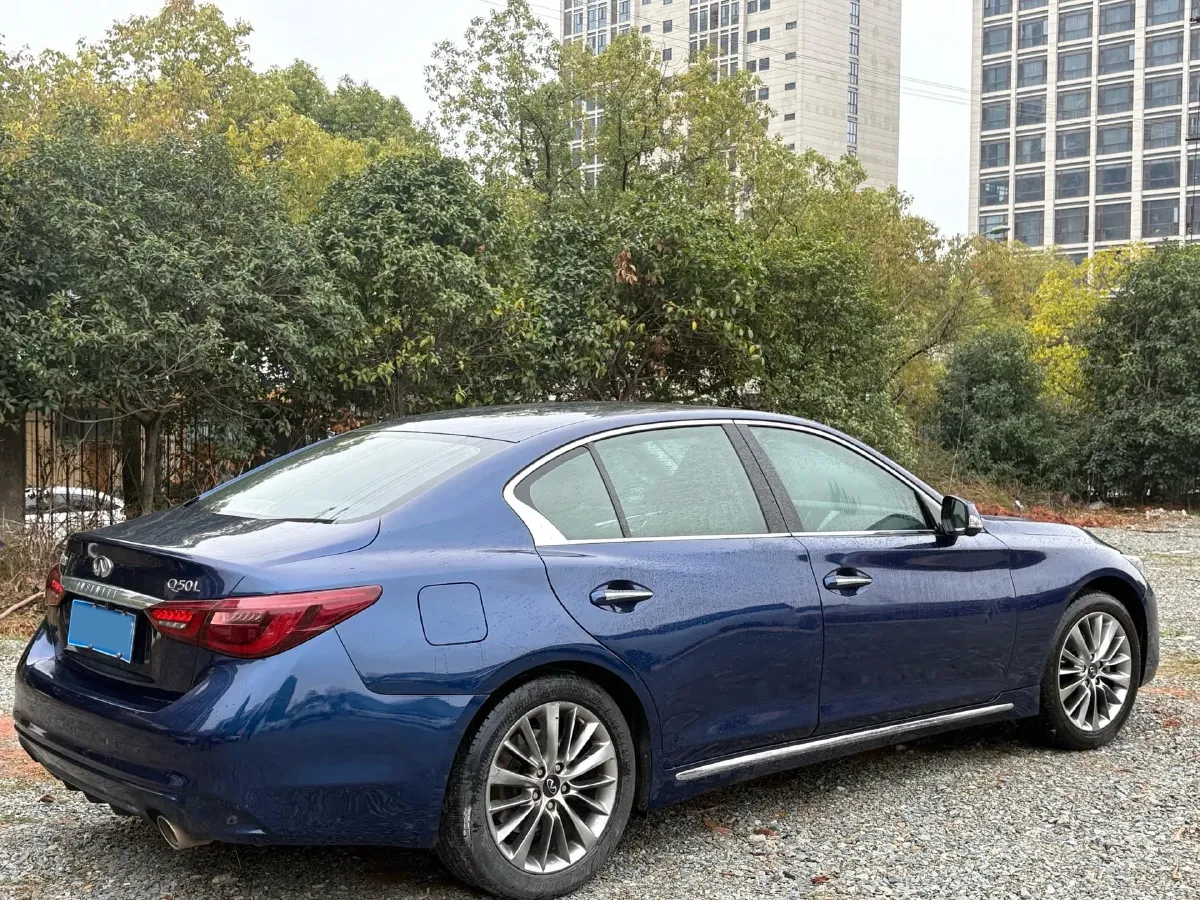 2021 Infiniti Q50L 2.0T 211HP L4 7AT,autocango,china used car exporter,china ev exporter,chinese used car exporter,chinese used ev exporter