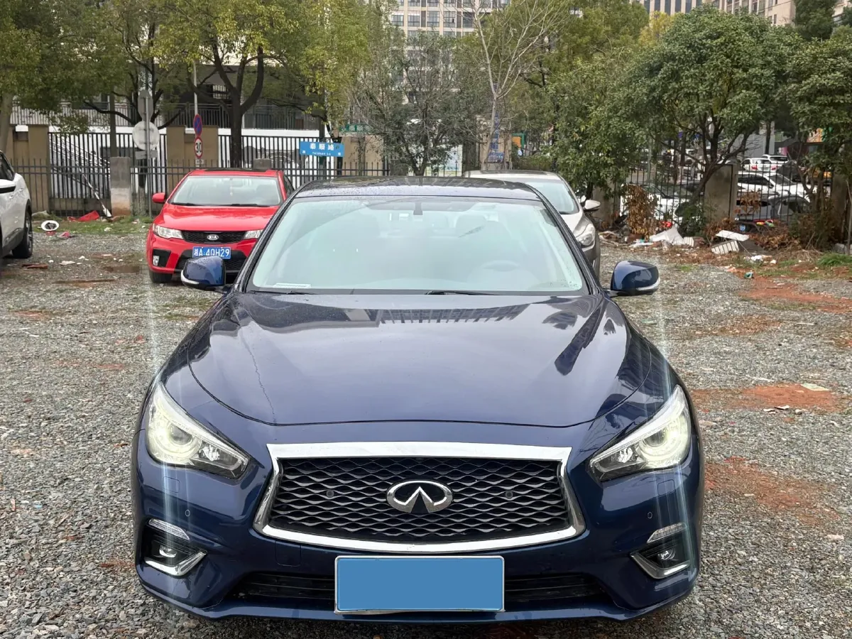 2021 Infiniti Q50L 2.0T 211HP L4 7AT,autocango,china used car exporter,china ev exporter,chinese used car exporter,chinese used ev exporter