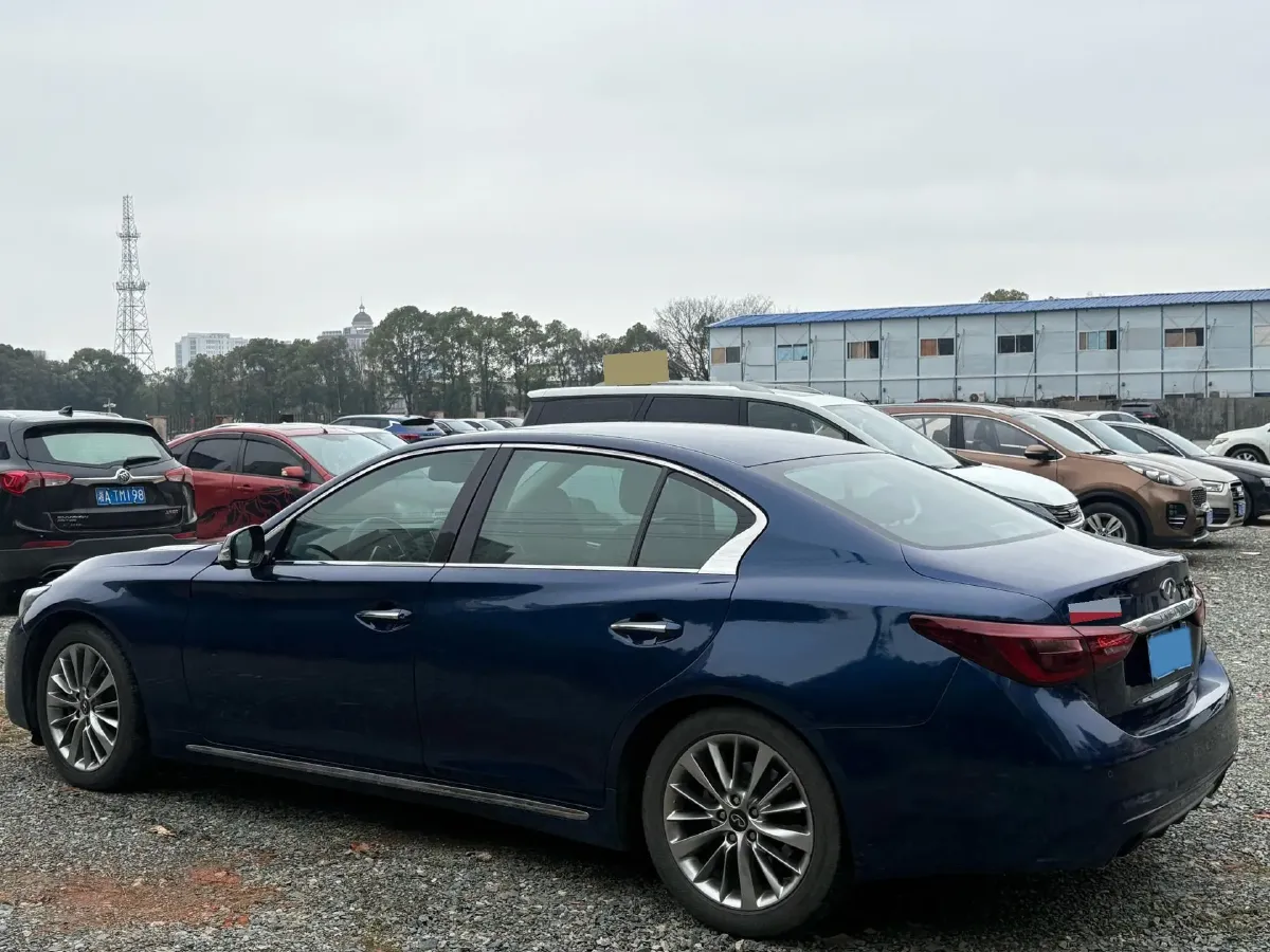 2021 Infiniti Q50L 2.0T 211HP L4 7AT,autocango,china used car exporter,china ev exporter,chinese used car exporter,chinese used ev exporter