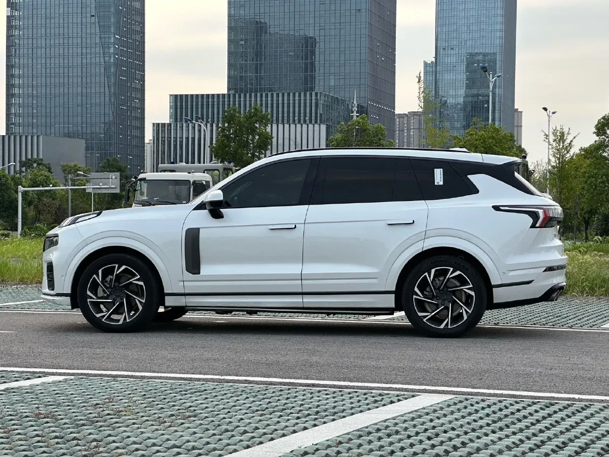 2023 LYNK&CO 09 EM-P 2.0T 254HP L4 8AT PHEV 18.83KWH,autocango,china used car exporter,china ev exporter,chinese used car exporter,chinese used ev exporter