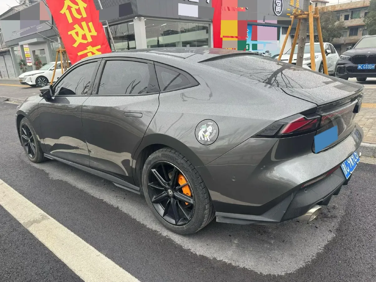 2022 ChangAn UNI-V 1.5T 188HP L4 7DCT,autocango,china used car exporter,china ev exporter,chinese used car exporter,chinese used ev exporter