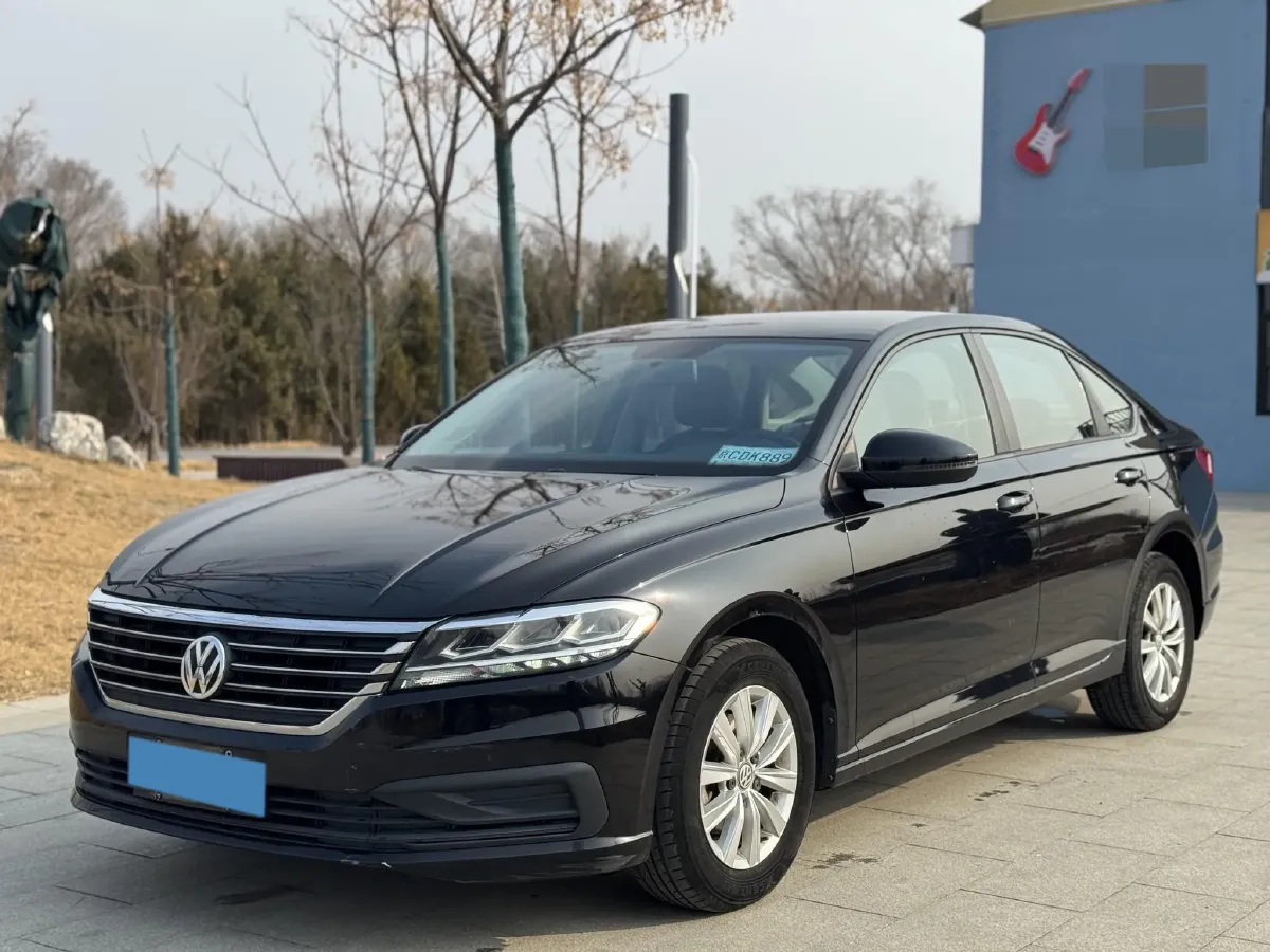 2018 Landwind XiaoYao 1.5T 163HP L4 CVT,autocango,china used car exporter,china ev exporter,chinese used car exporter,chinese used ev exporter