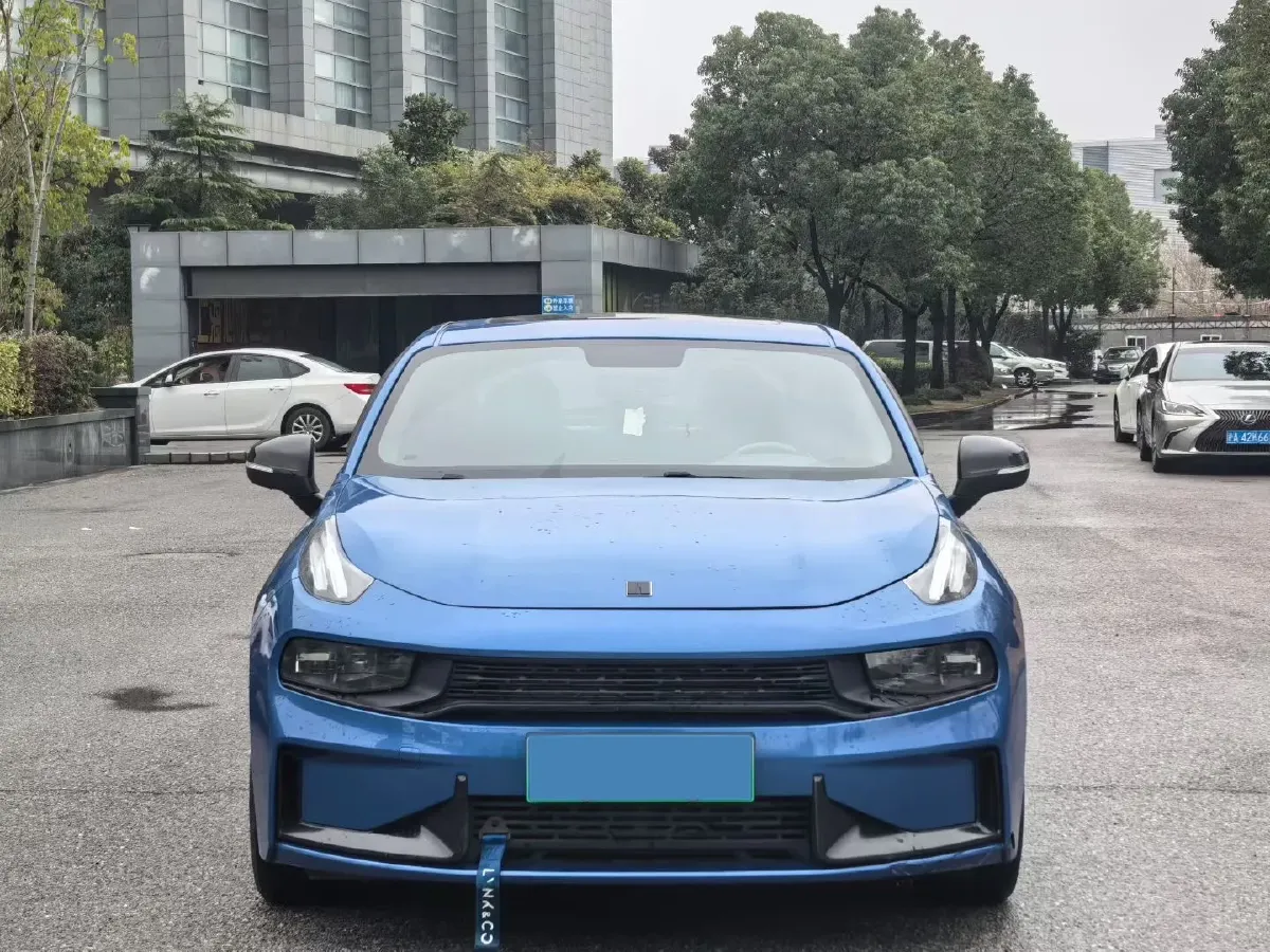 2019 LYNK&CO 03 New Energy 1.5T 180HP L3 7DCT PHEV 9.4KWH,autocango,china used car exporter,china ev exporter,chinese used car exporter,chinese used ev exporter