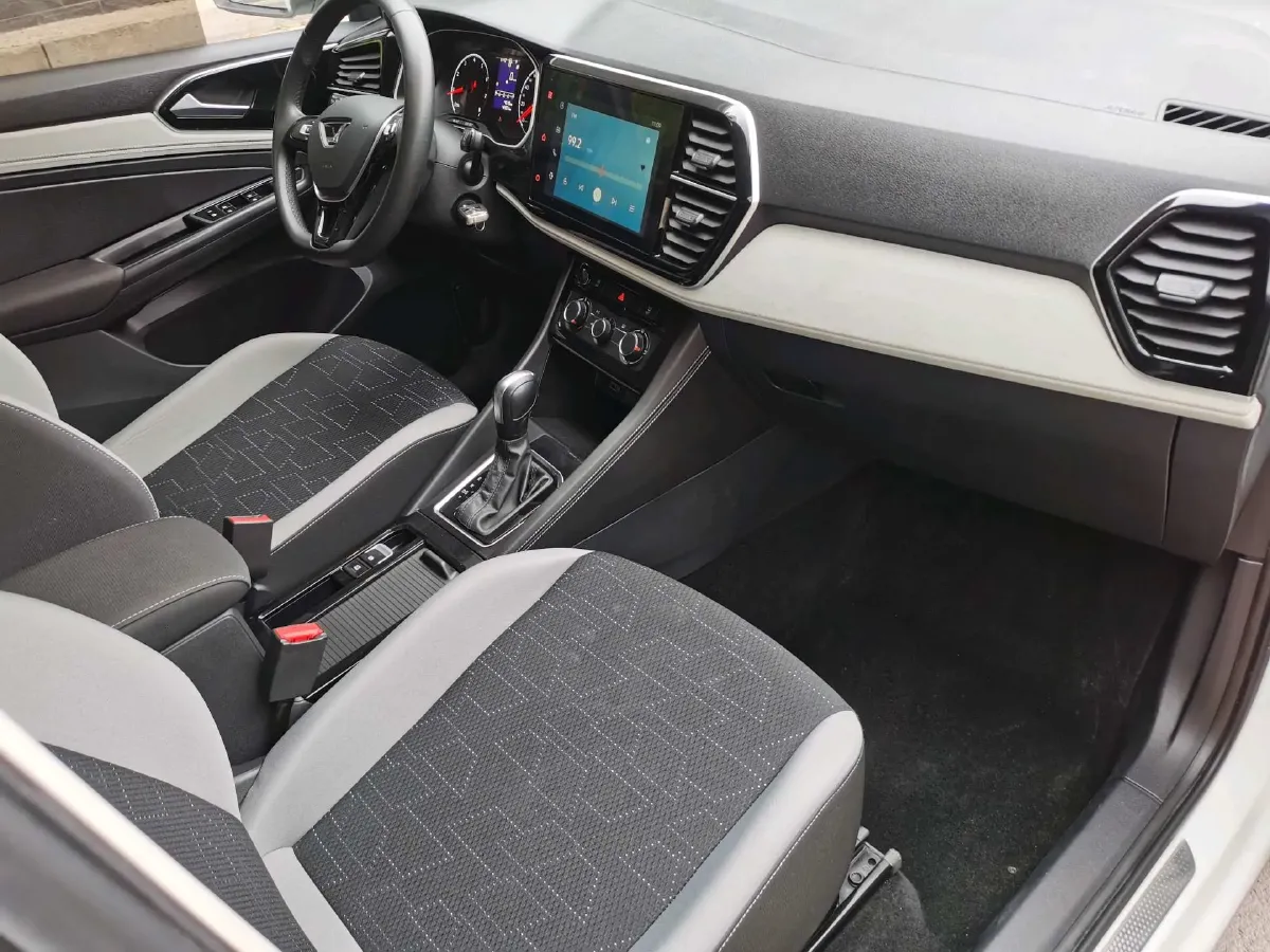 2022 Jetta VS5 1.4T 150HP L4 6AT,autocango,china used car exporter,china ev exporter,chinese used car exporter,chinese used ev exporter