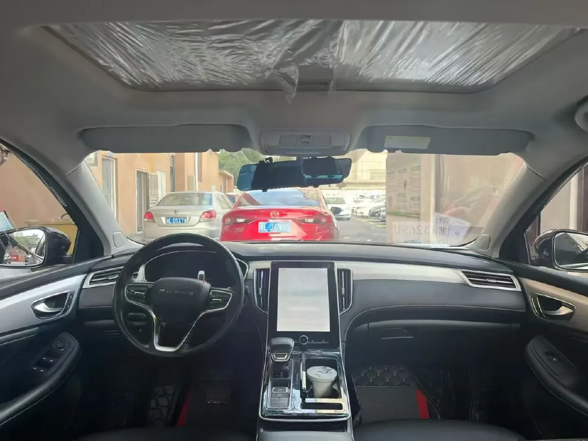 2020 Roewe i6 MAX 1.5T 173HP L4 7DCT,autocango,china used car exporter,china ev exporter,chinese used car exporter,chinese used ev exporter