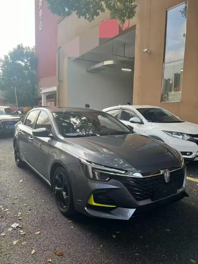 2020 Roewe i6 MAX 1.5T 173HP L4 7DCT,autocango,china used car exporter,china ev exporter,chinese used car exporter,chinese used ev exporter