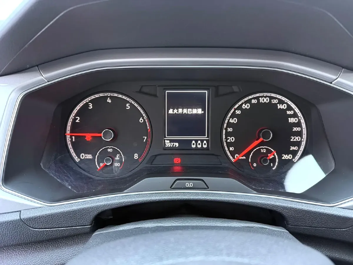 2021 Volkswagen T-Roc 1.4T 150HP L4 7DCT,autocango,china used car exporter,china ev exporter,chinese used car exporter,chinese used ev exporter