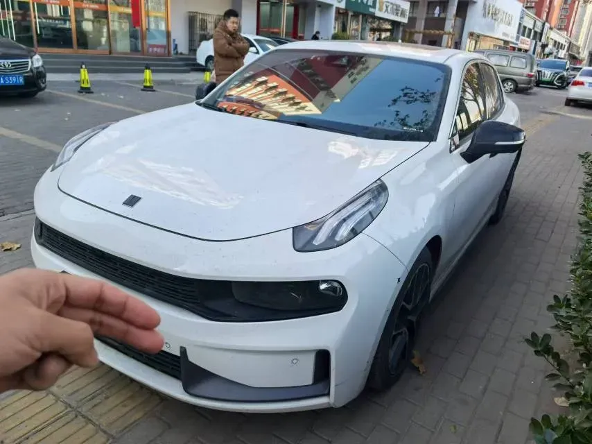2022 LYNK&CO 03 2.0T 190HP L4 7DCT,autocango,china used car exporter,china ev exporter,chinese used car exporter,chinese used ev exporter