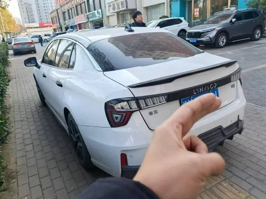 2022 LYNK&CO 03 2.0T 190HP L4 7DCT,autocango,china used car exporter,china ev exporter,chinese used car exporter,chinese used ev exporter