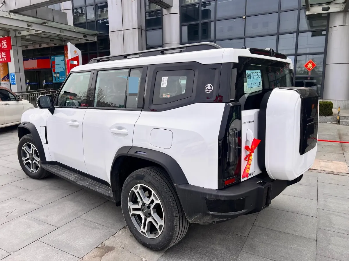 2025 Jetour DASHING 1.5T 184HP L4 7DCT,autocango,china used car exporter,china ev exporter,chinese used car exporter,chinese used ev exporter