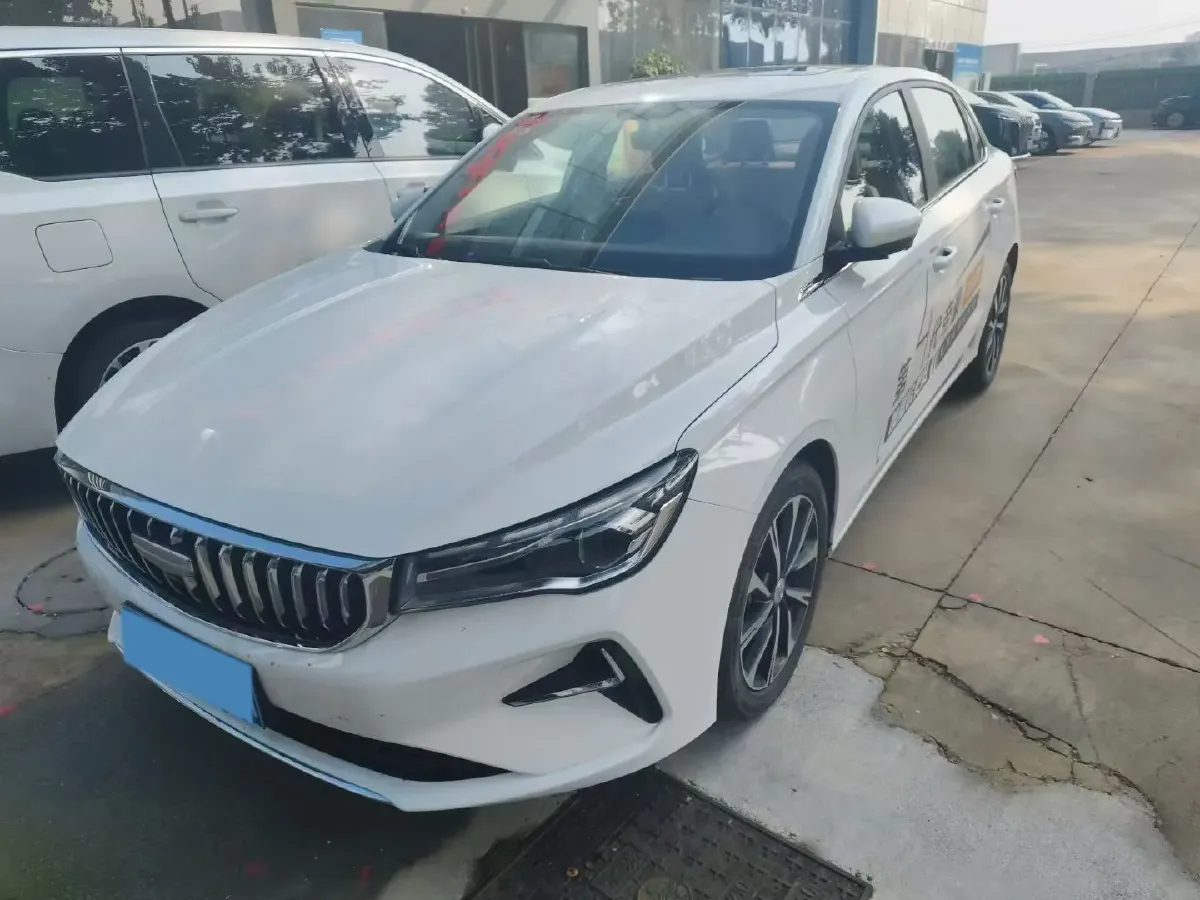 2025 Geely Emgrand 1.5L 127HP L4 CVT,autocango,china used car exporter,china ev exporter,chinese used car exporter,chinese used ev exporter