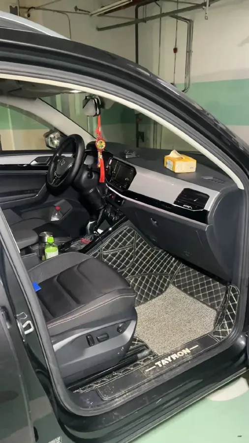 2019 Jeep Cherokee 2.0T 234HP L4 9AT,autocango,china used car exporter,china ev exporter,chinese used car exporter,chinese used ev exporter