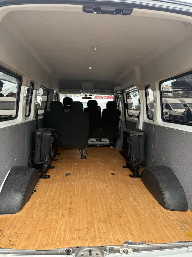 2021 MAXUS XinTu V80 2.0T 139HP L4 6MT,autocango,china used car exporter,china ev exporter,chinese used car exporter,chinese used ev exporter