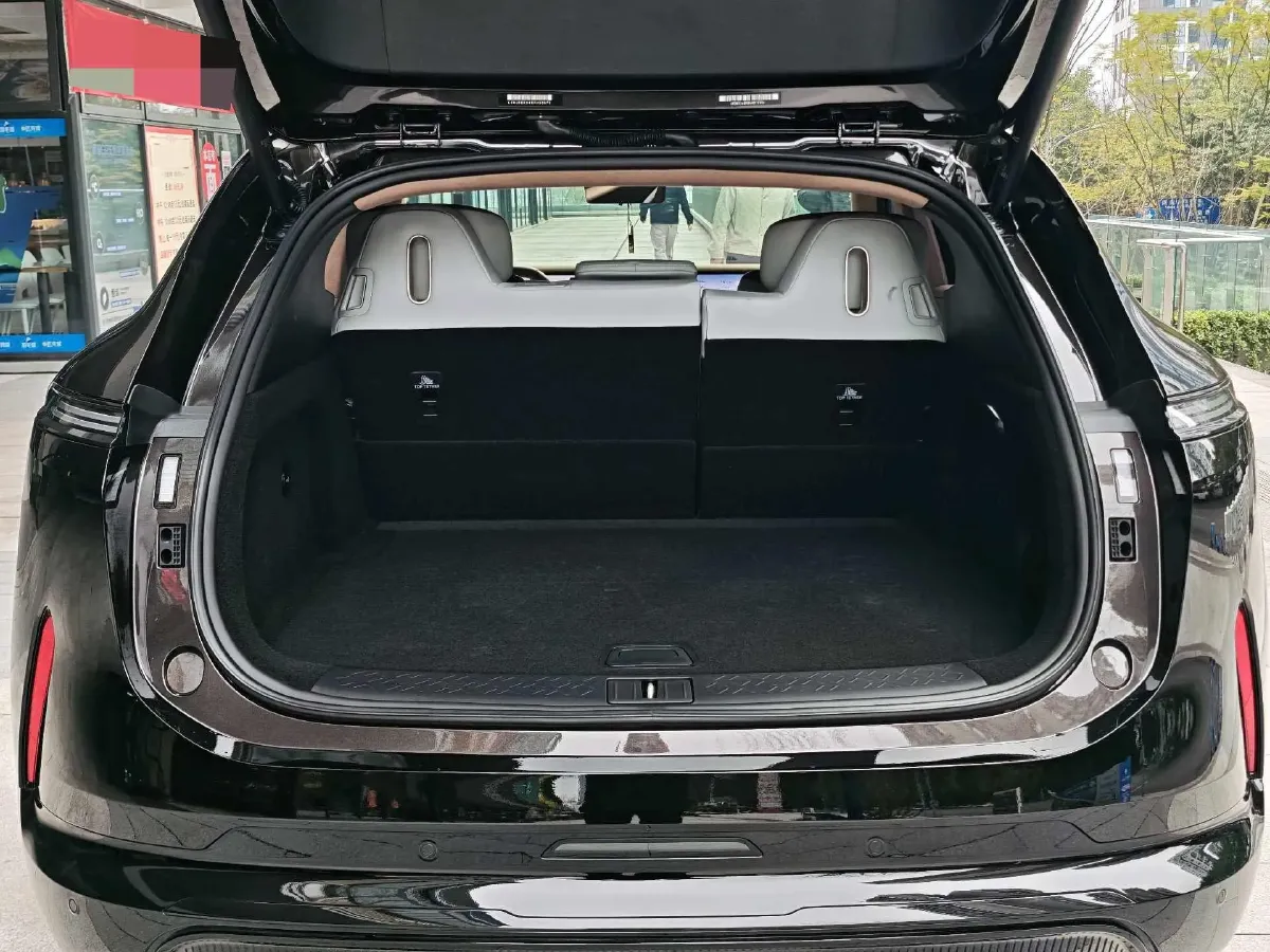 2024 Avatr 07 1.5T 156HP L4 REEV 39.05KWH,autocango,china used car exporter,china ev exporter,chinese used car exporter,chinese used ev exporter