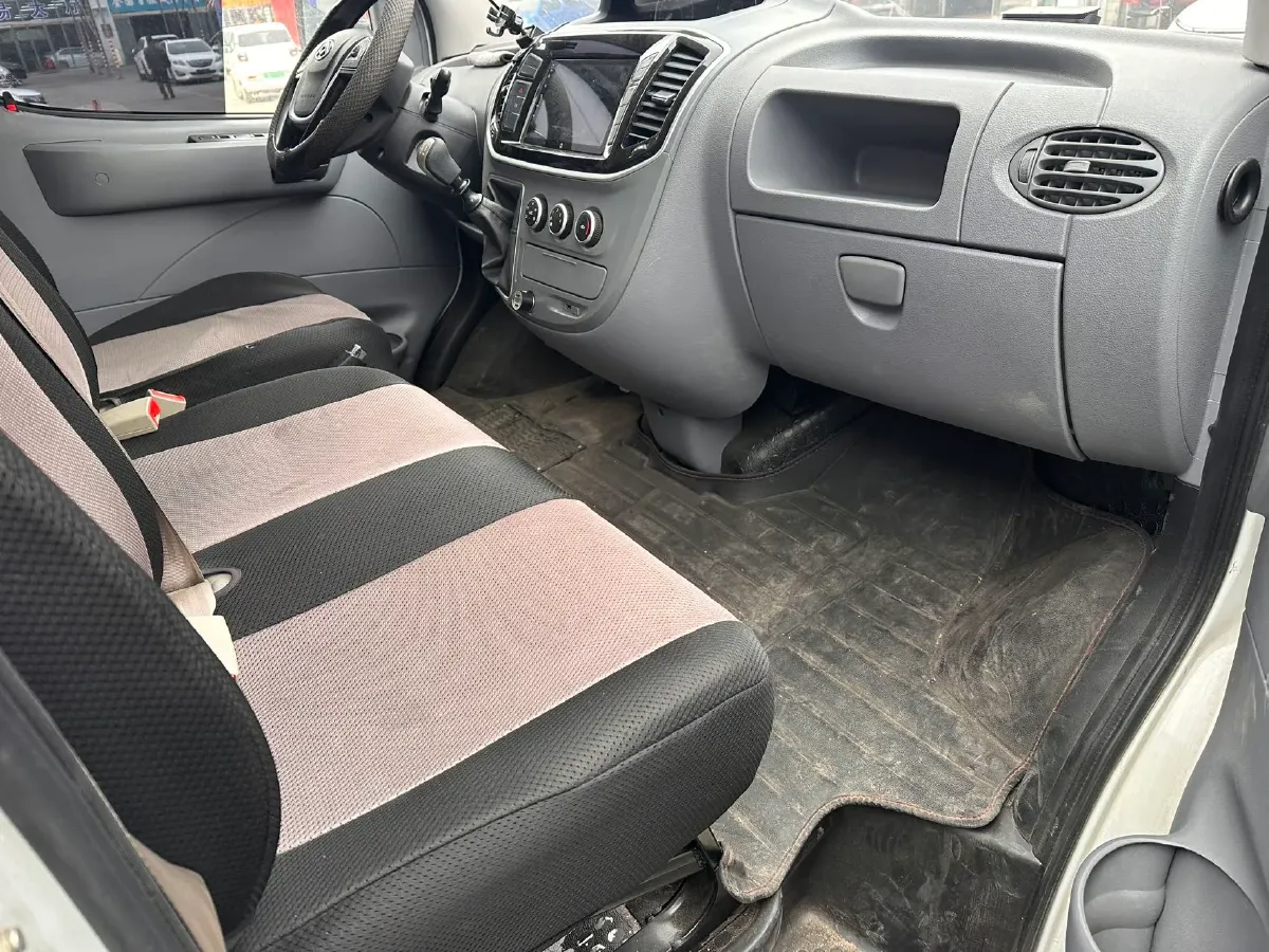 2023 Great Wall Poer 2.0T 190HP L4 6MT,autocango,china used car exporter,china ev exporter,chinese used car exporter,chinese used ev exporter