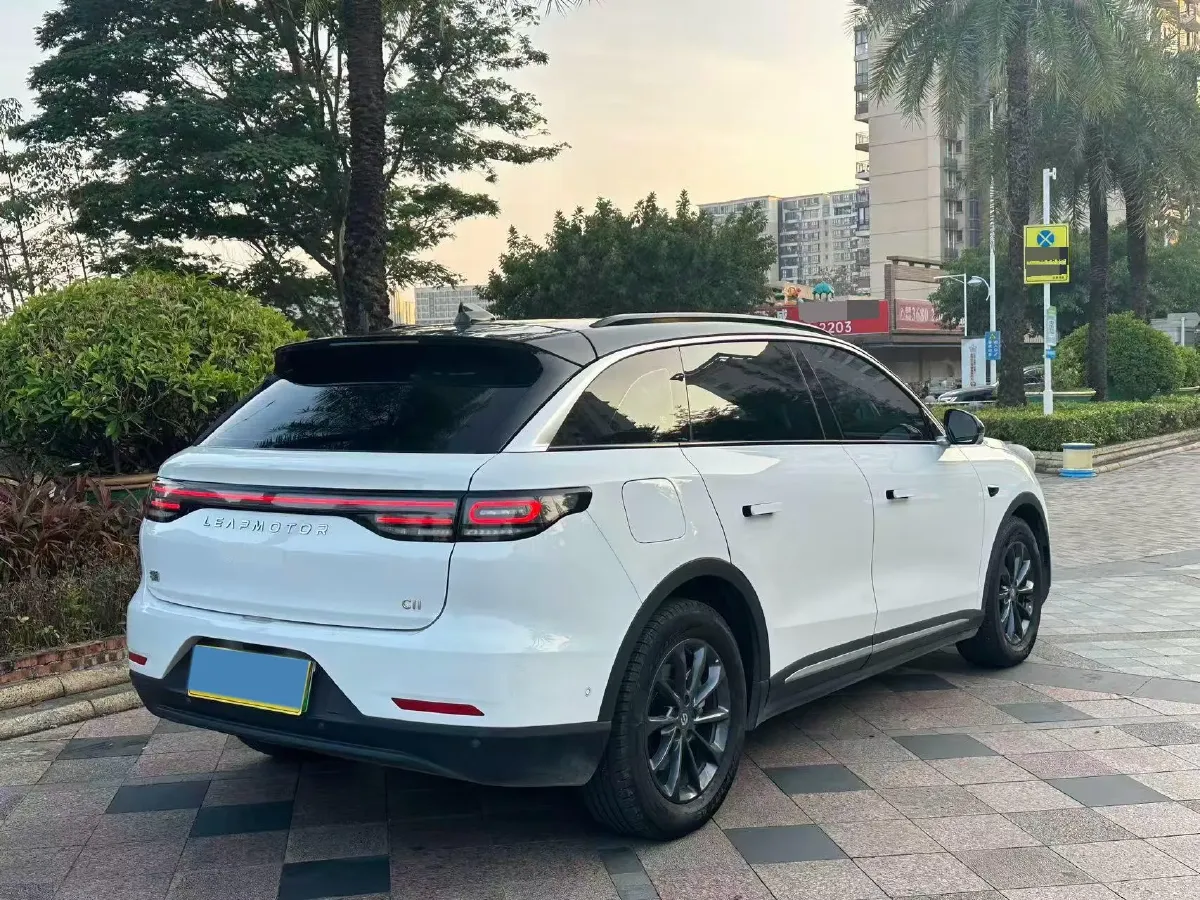 2023 Leapmotor C11 1.2T 131HP L3 REEV 43.74KWH,autocango,china used car exporter,china ev exporter,chinese used car exporter,chinese used ev exporter