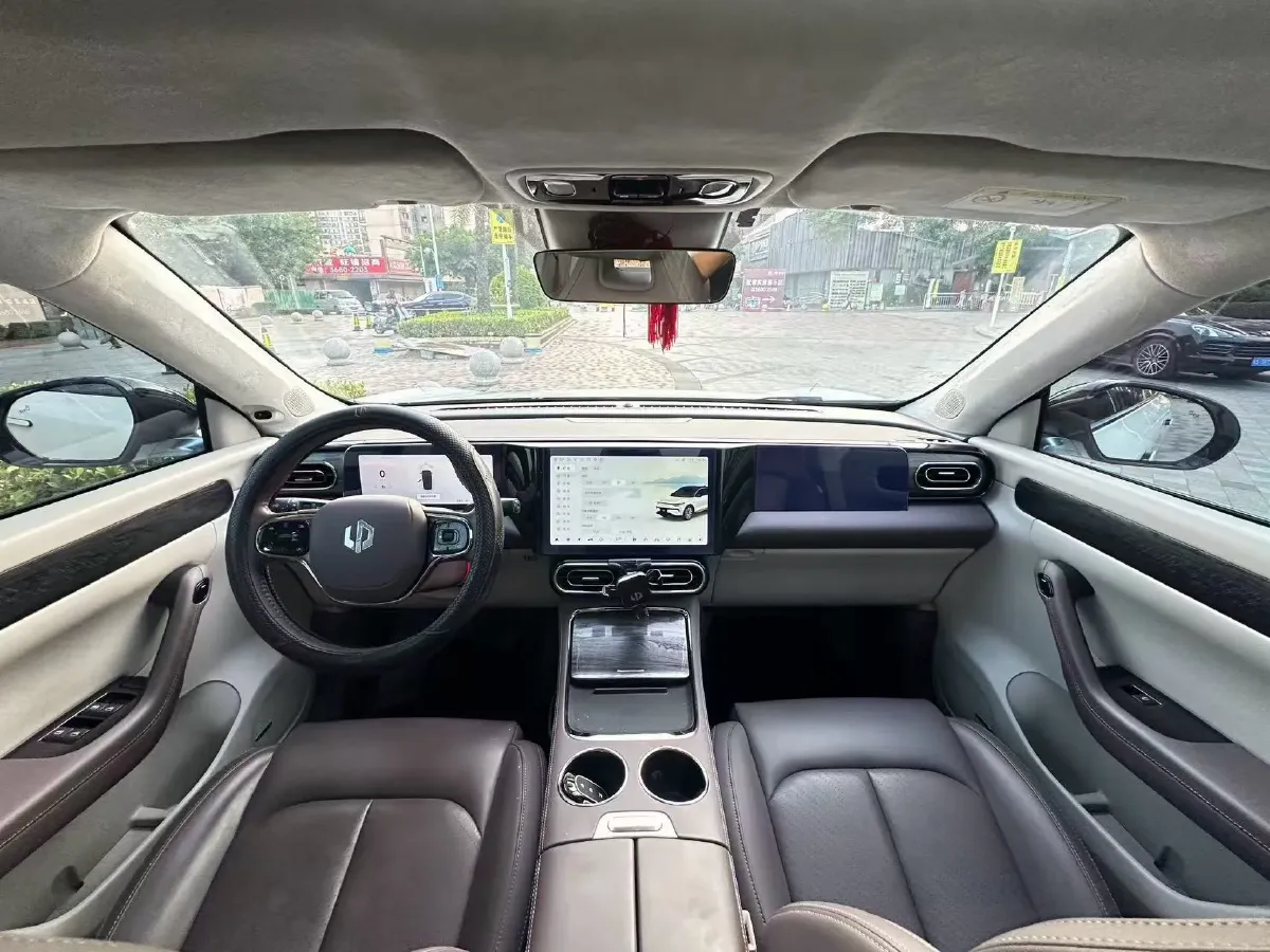 2023 Leapmotor C11 1.2T 131HP L3 REEV 43.74KWH,autocango,china used car exporter,china ev exporter,chinese used car exporter,chinese used ev exporter