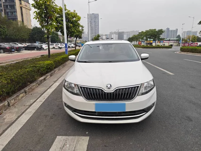 2019 Skoda Rapid Spaceback 1.5L 110HP L4 6AT,autocango,china used car exporter,china ev exporter,chinese used car exporter,chinese used ev exporter