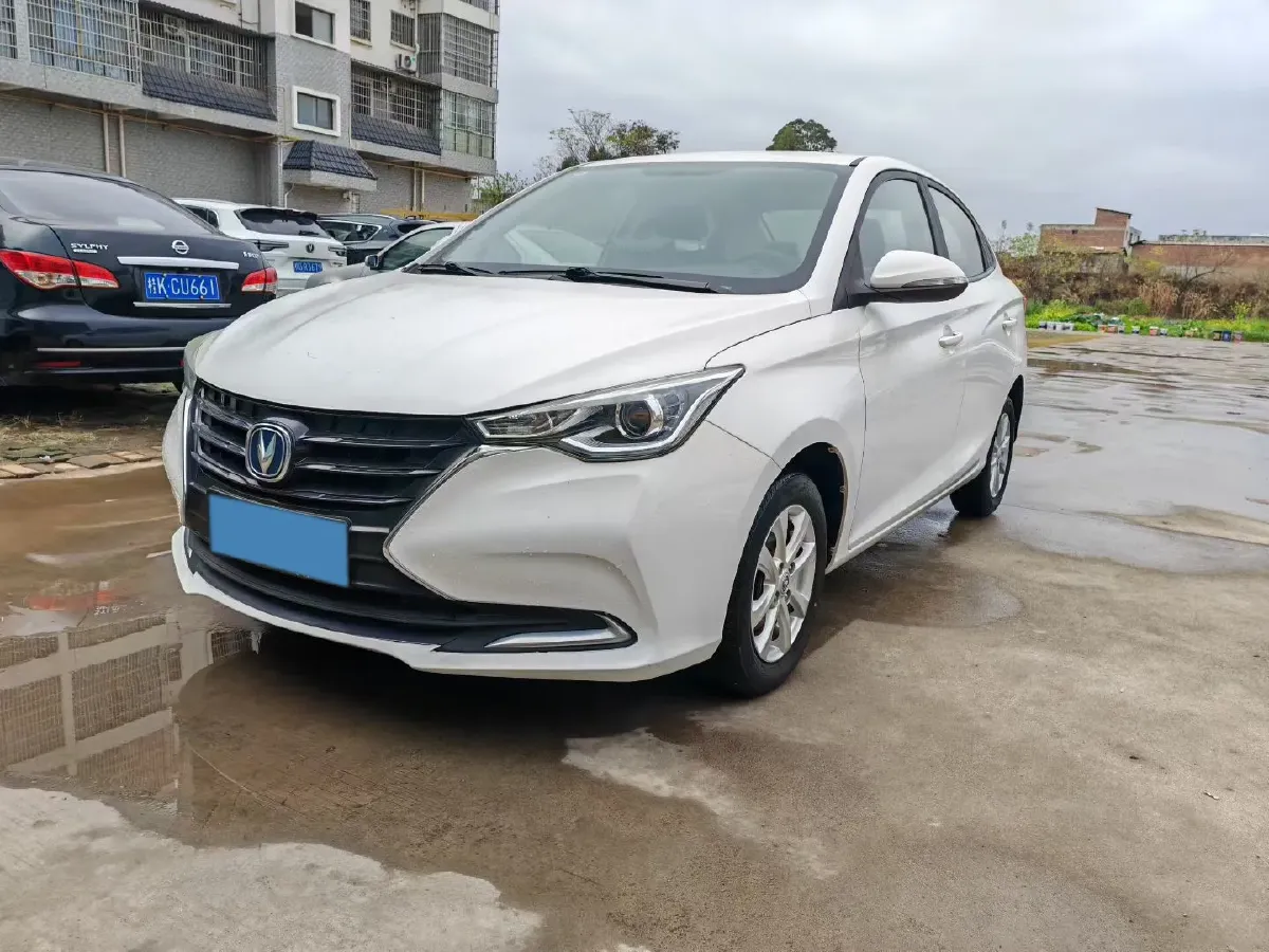 2019 ChangAn Alsvin 1.5L 107HP L4 5DCT,autocango,china used car exporter,china ev exporter,chinese used car exporter,chinese used ev exporter