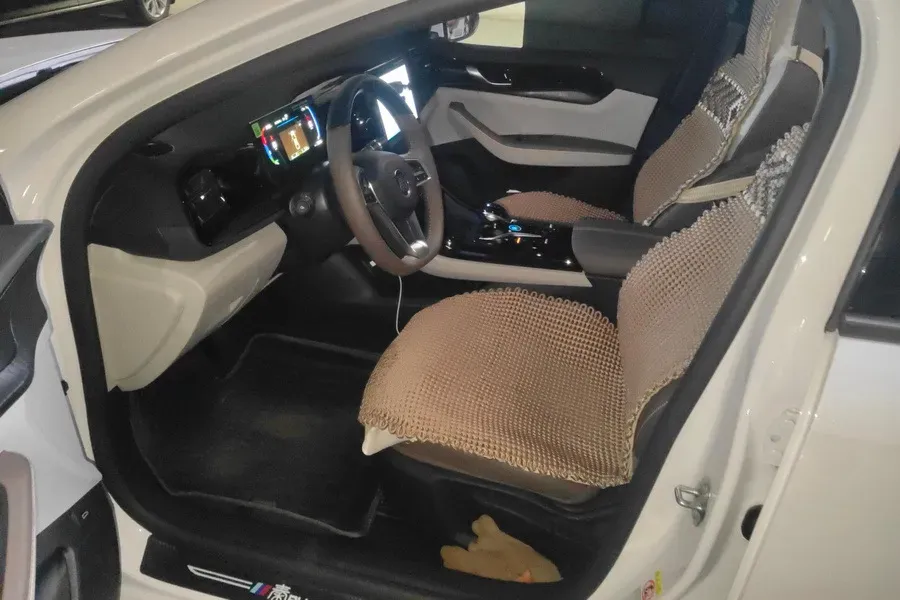 2024 BYD Qin Plus 1.5L 110HP L4 E-CVT PHEV 8.32KWH,autocango,china used car exporter,china ev exporter,chinese used car exporter,chinese used ev exporter