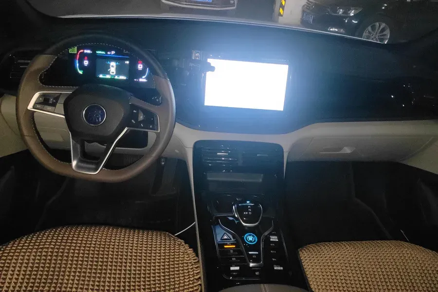 2024 BYD Qin Plus 1.5L 110HP L4 E-CVT PHEV 8.32KWH,autocango,china used car exporter,china ev exporter,chinese used car exporter,chinese used ev exporter