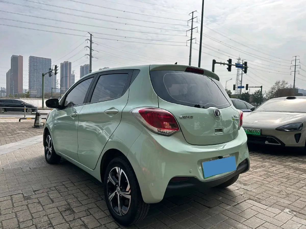 2022 ChangAn BenBen E-Star BEV 31.95KWH,autocango,china used car exporter,china ev exporter,chinese used car exporter,chinese used ev exporter