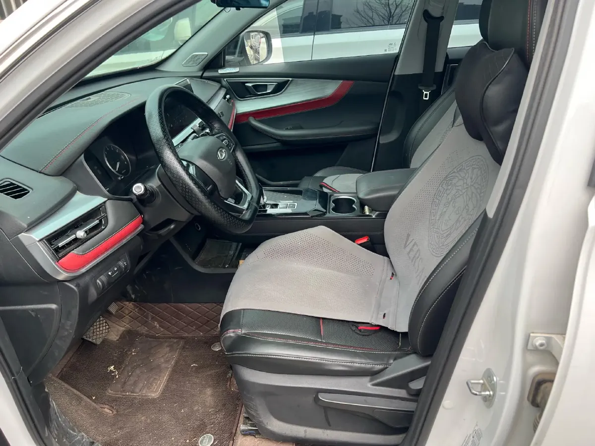 2022 Chery Tiggo 7 1.5T 156HP L4 CVT,autocango,china used car exporter,china ev exporter,chinese used car exporter,chinese used ev exporter