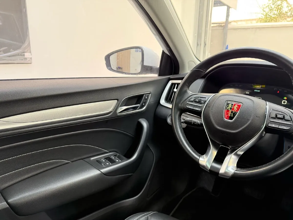 2017 Roewe i6 1.0T 125HP L3 2AT PHEV,autocango,china used car exporter,china ev exporter,chinese used car exporter,chinese used ev exporter