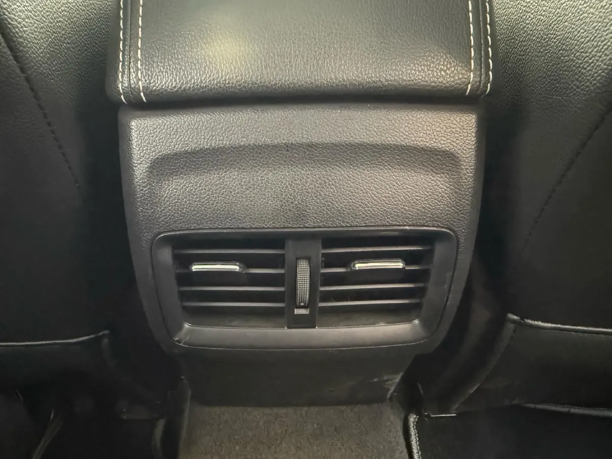 2017 Roewe i6 1.0T 125HP L3 2AT PHEV,autocango,china used car exporter,china ev exporter,chinese used car exporter,chinese used ev exporter