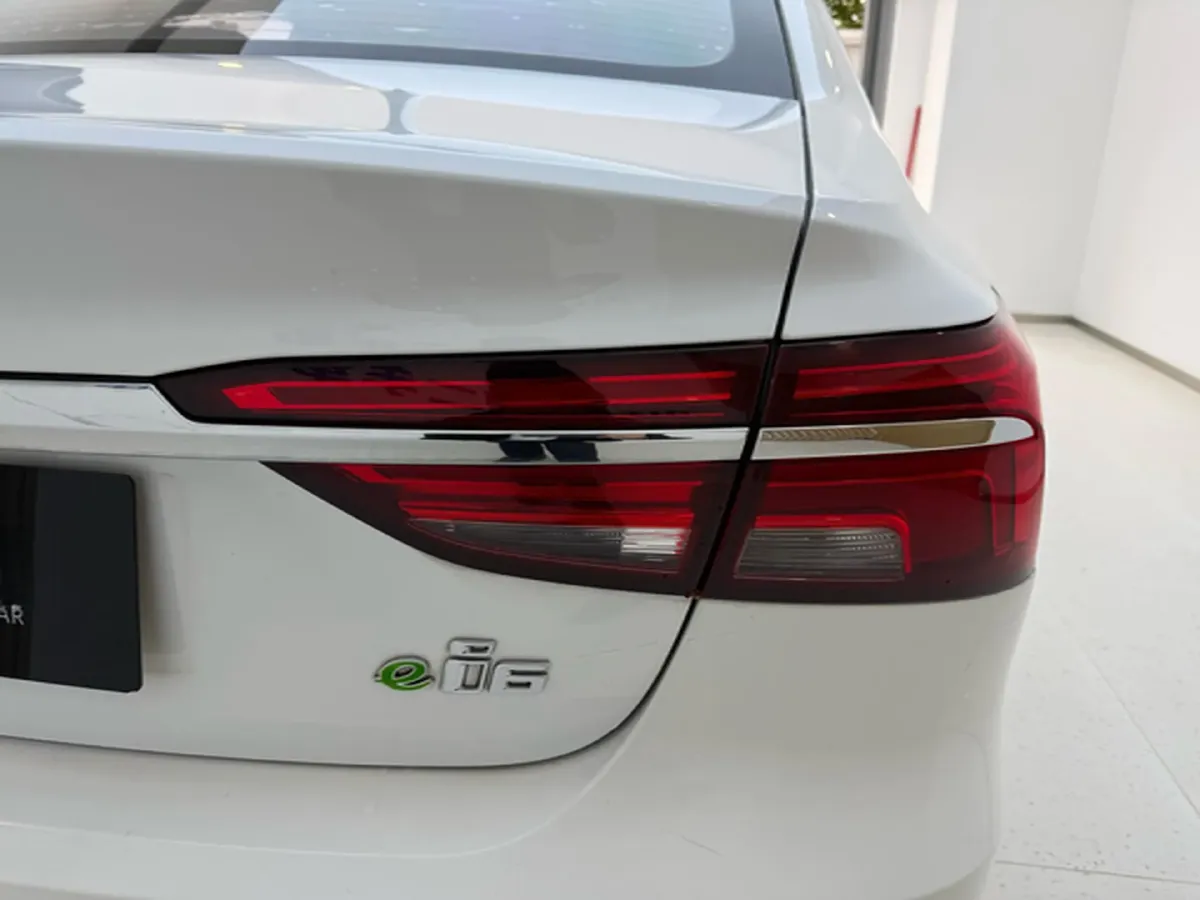2017 Roewe i6 1.0T 125HP L3 2AT PHEV,autocango,china used car exporter,china ev exporter,chinese used car exporter,chinese used ev exporter