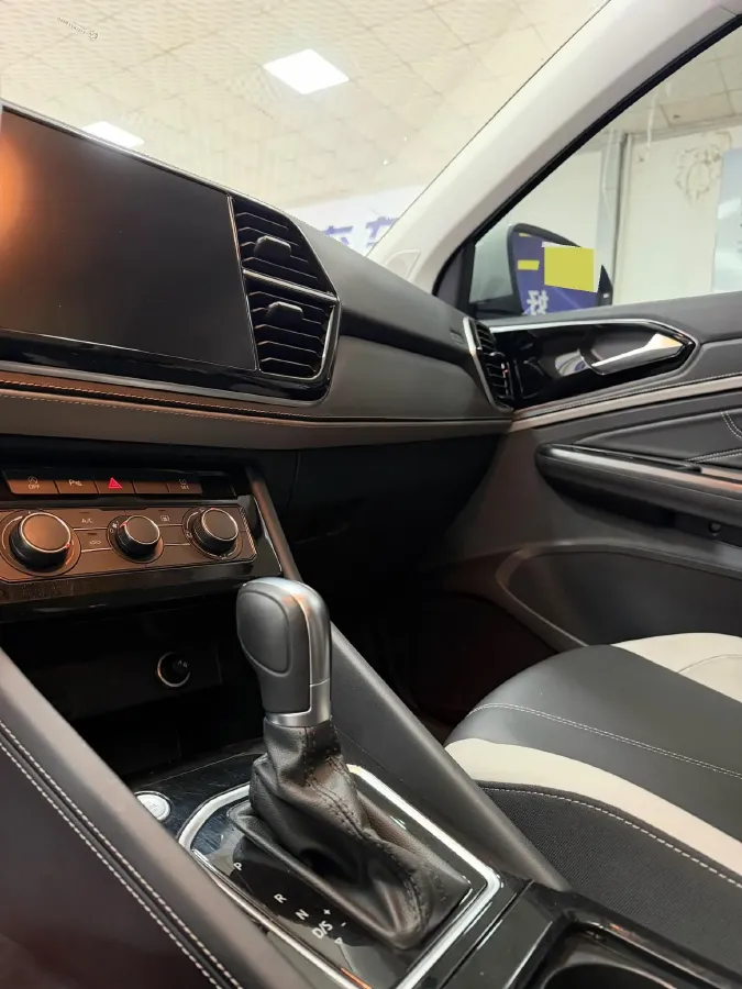 2024 Jetta VS5 1.4T 150HP L4 6AT,autocango,china used car exporter,china ev exporter,chinese used car exporter,chinese used ev exporter