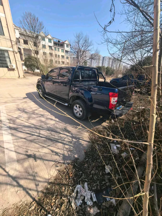 2024 Isuzu RE-MAX Jim 2.8T 120HP L4 5MT,autocango,china used car exporter,china ev exporter,chinese used car exporter,chinese used ev exporter