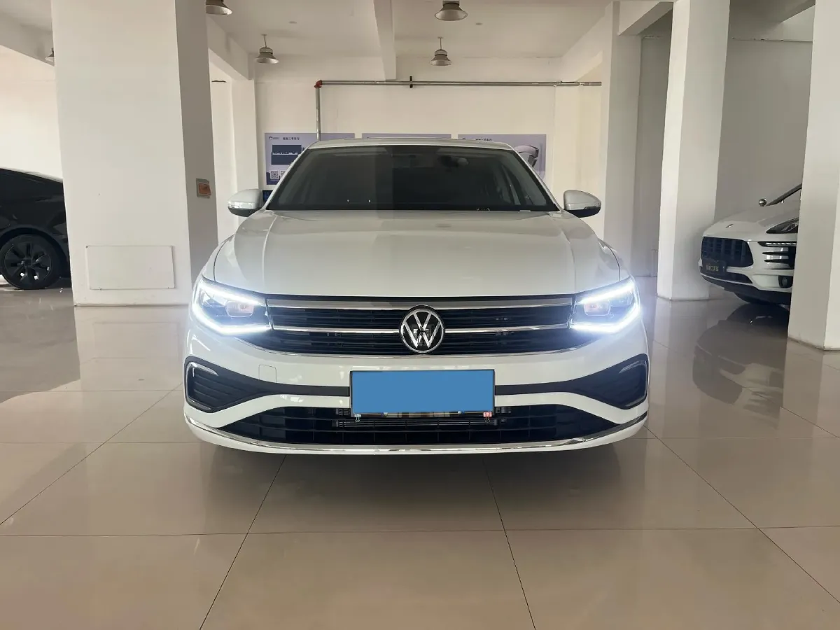 2025 Volkswagen Bora 1.2T 116HP L4 7DCT,autocango,china used car exporter,china ev exporter,chinese used car exporter,chinese used ev exporter