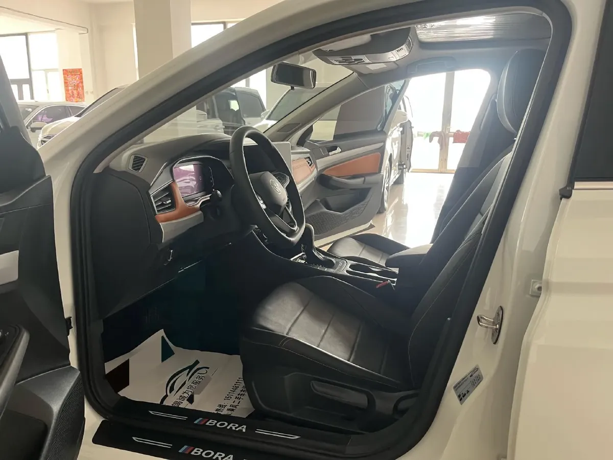 2025 Volkswagen Bora 1.2T 116HP L4 7DCT,autocango,china used car exporter,china ev exporter,chinese used car exporter,chinese used ev exporter