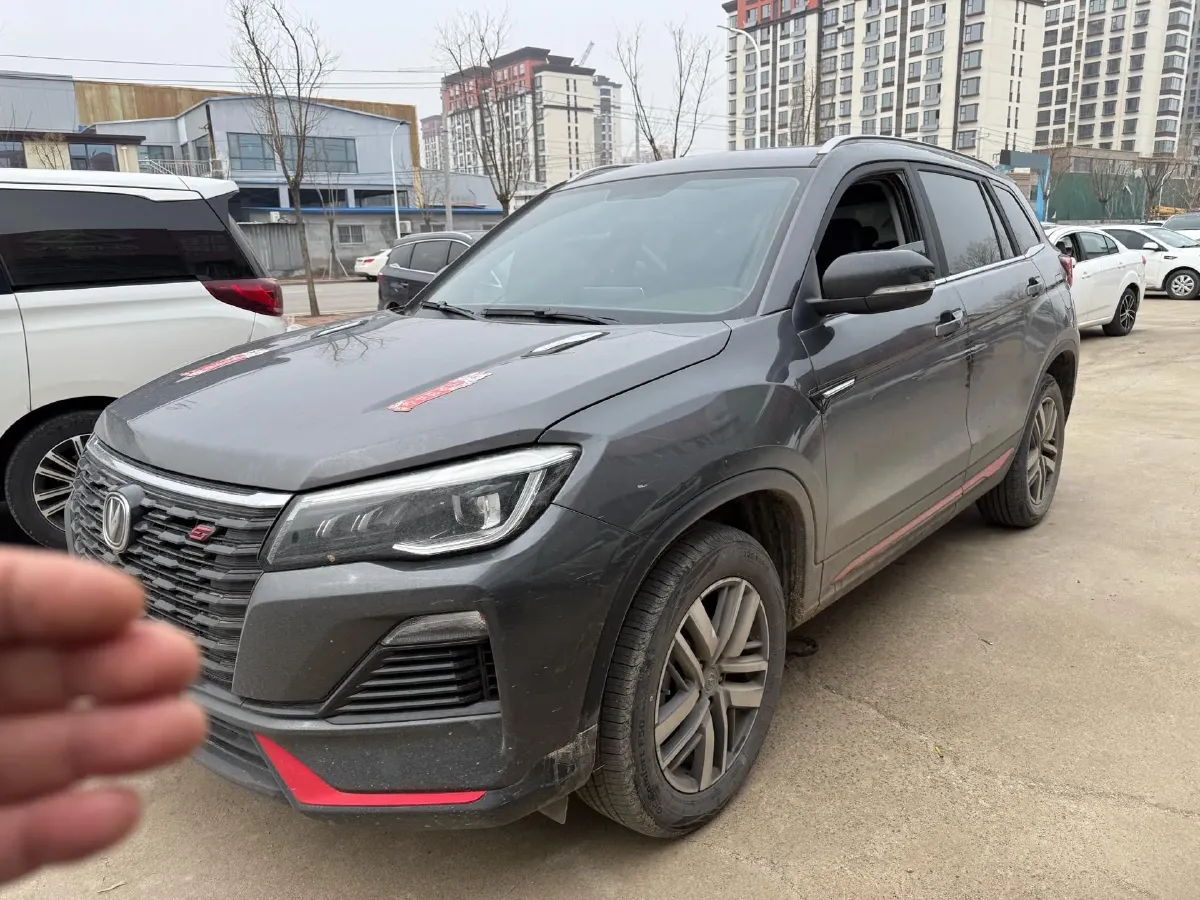 2022 ChangAn CS75 1.5T 180HP L4 7DCT,autocango,china used car exporter,china ev exporter,chinese used car exporter,chinese used ev exporter