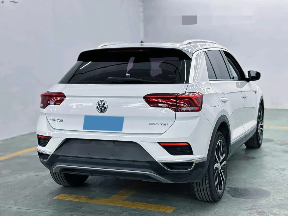 2020 Volkswagen T-Roc 1.4T 150HP L4 7DCT,autocango,china used car exporter,china ev exporter,chinese used car exporter,chinese used ev exporter