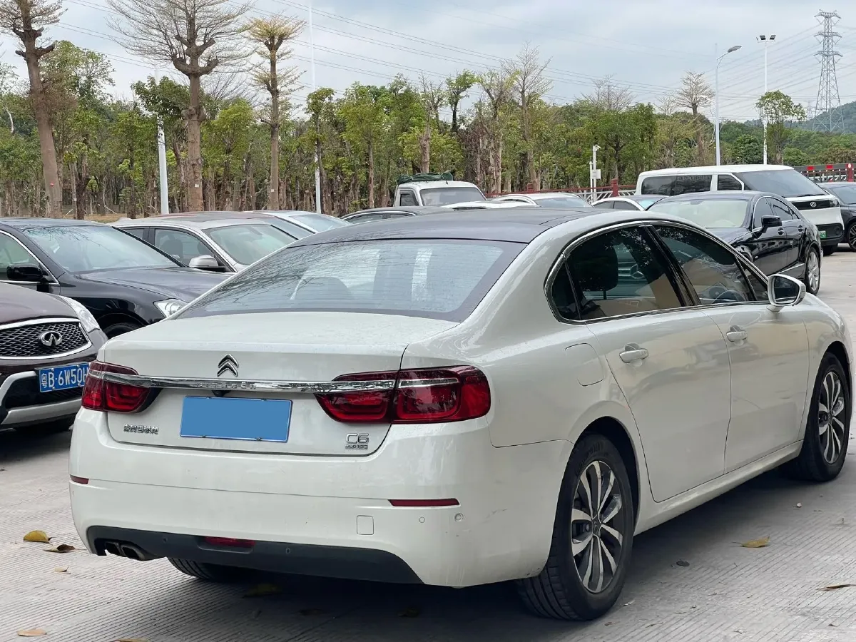 2017 Citroen C6 1.8T 204HP L4 6AT,autocango,china used car exporter,china ev exporter,chinese used car exporter,chinese used ev exporter
