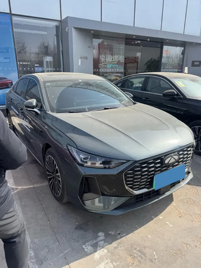 2025 Fulwin FulwinA8L 1.5T 156HP L4 1DHT PHEV 18.67KWH,autocango,china used car exporter,china ev exporter,chinese used car exporter,chinese used ev exporter