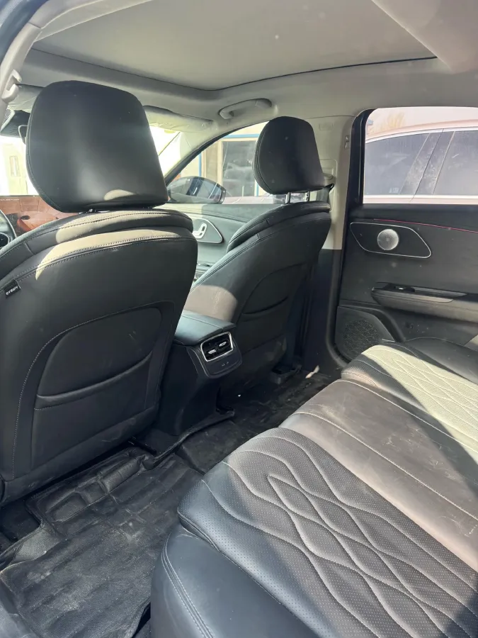 2025 Fulwin FulwinA8L 1.5T 156HP L4 1DHT PHEV 18.67KWH,autocango,china used car exporter,china ev exporter,chinese used car exporter,chinese used ev exporter