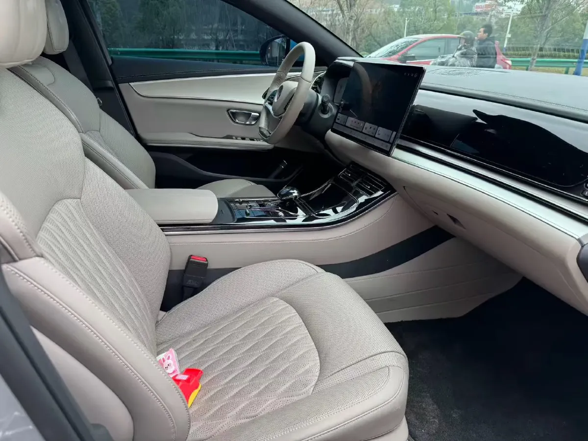 2024 BYD Han BEV 60.48KWH,autocango,china used car exporter,china ev exporter,chinese used car exporter,chinese used ev exporter