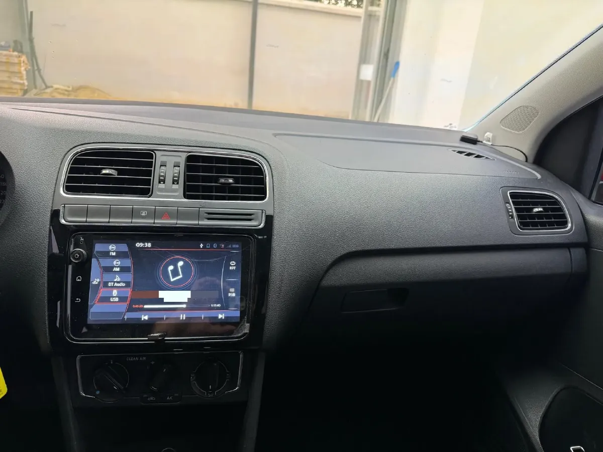 2016 Volkswagen Polo 1.6L 110HP L4 6AT,autocango,china used car exporter,china ev exporter,chinese used car exporter,chinese used ev exporter