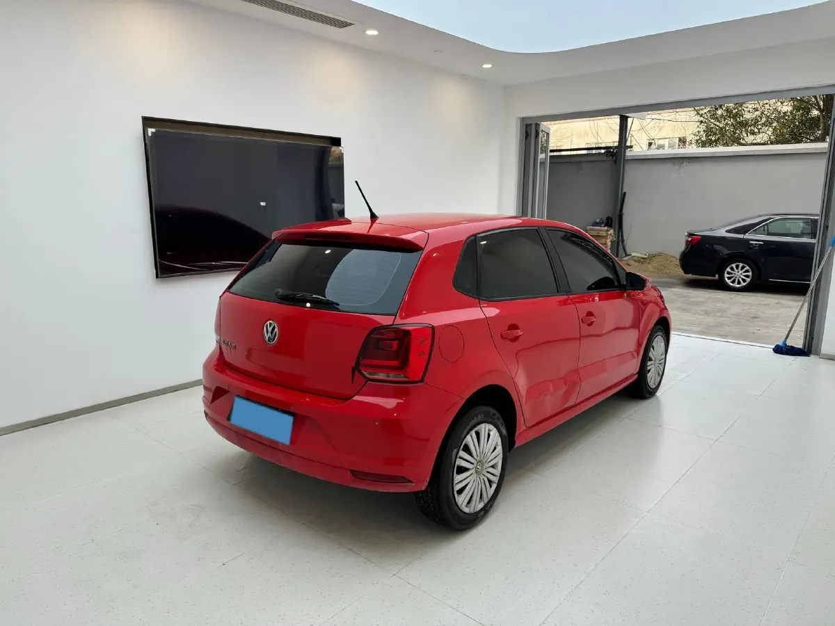 2016 Volkswagen Polo 1.6L 110HP L4 6AT,autocango,china used car exporter,china ev exporter,chinese used car exporter,chinese used ev exporter