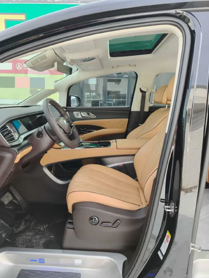 2024 Denza D9 1.5T 139HP L4 E-CVT PHEV 40KWH,autocango,china used car exporter,china ev exporter,chinese used car exporter,chinese used ev exporter