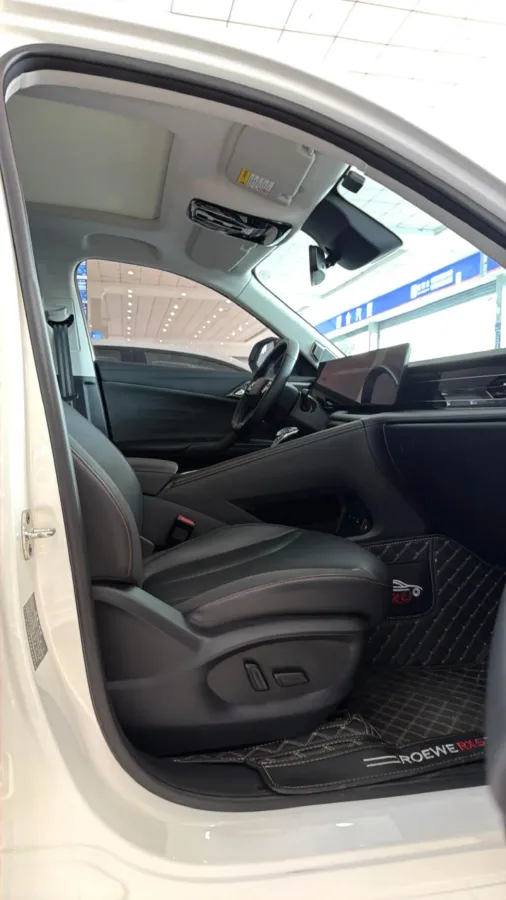 2023 Roewe RX5 1.5T 188HP L4 7DCT,autocango,china used car exporter,china ev exporter,chinese used car exporter,chinese used ev exporter