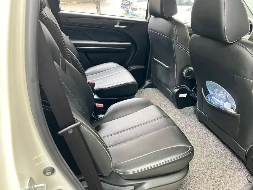 2021 GAC Trumpchi M6 1.5T 169HP L4 7DCT,autocango,china used car exporter,china ev exporter,chinese used car exporter,chinese used ev exporter