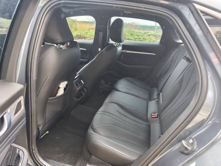 2025 Geely Preface 1.5T 181HP L4 7DCT,autocango,china used car exporter,china ev exporter,chinese used car exporter,chinese used ev exporter