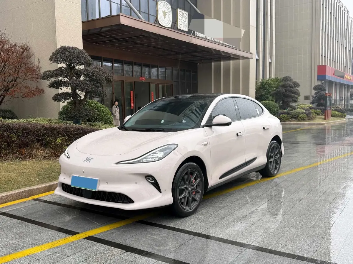 2025 IM LS6 BEV 75KWH,autocango,china used car exporter,china ev exporter,chinese used car exporter,chinese used ev exporter