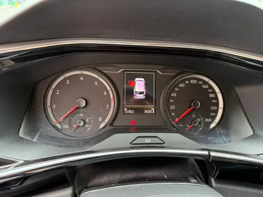 2019 Jeep Cherokee 2.0T 234HP L4 9AT,autocango,china used car exporter,china ev exporter,chinese used car exporter,chinese used ev exporter