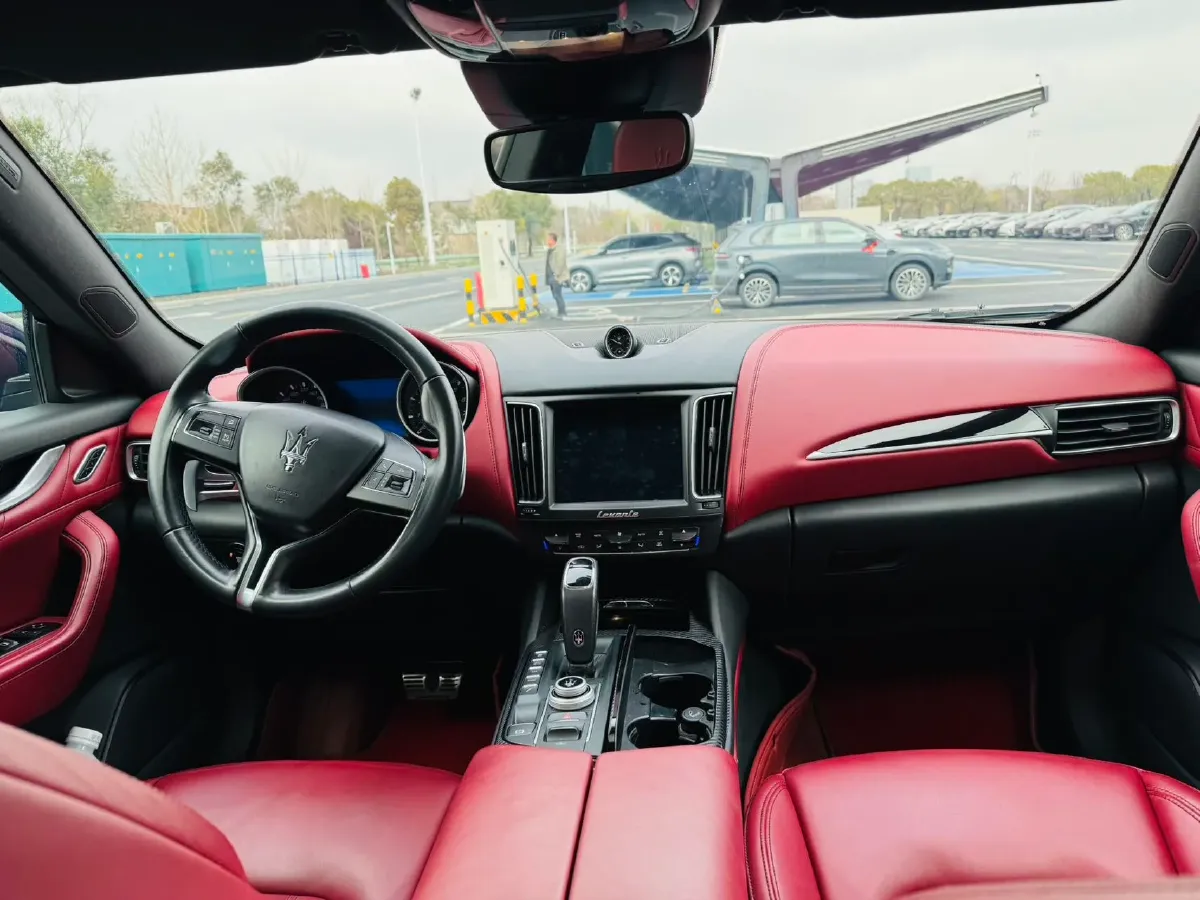 2019 Maserati Levante 3.0T 350HP V6 8AT,autocango,china used car exporter,china ev exporter,chinese used car exporter,chinese used ev exporter